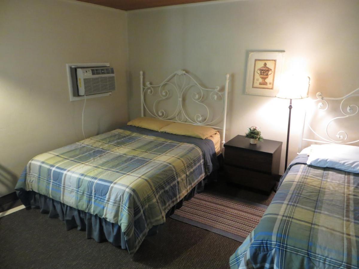 The Wesley Inn Motel Женевско езеро Екстериор снимка